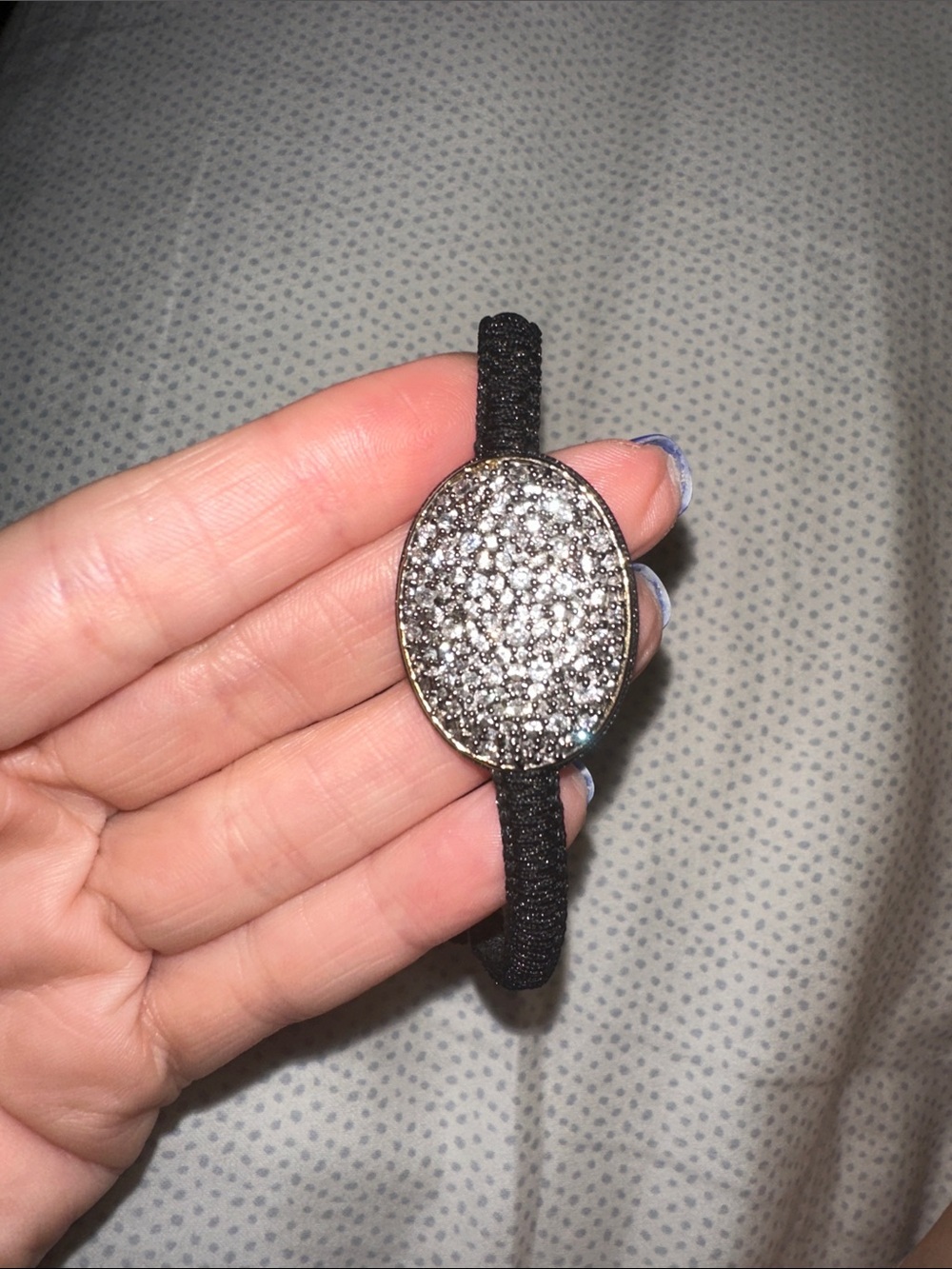 Tai Jewelry Newtai Hex Open
Bracelet